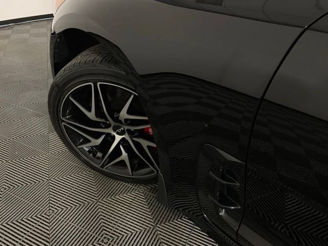 Used 2023 Kia Stinger GT-Line w/ Sun & Sound Package RWD image 26