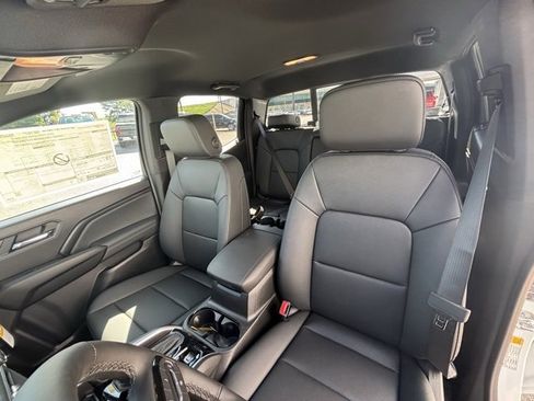 New 2026 Chevrolet Colorado LT w/ LT Convenience Package image 4