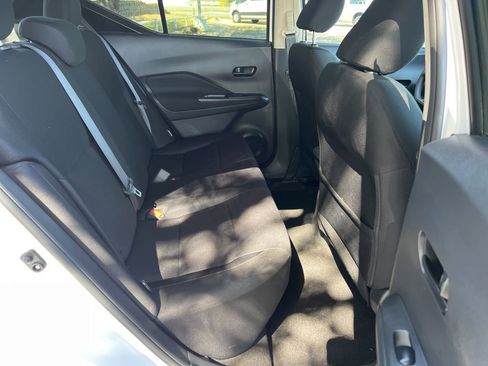 Used 2024 Nissan Kicks S image 14