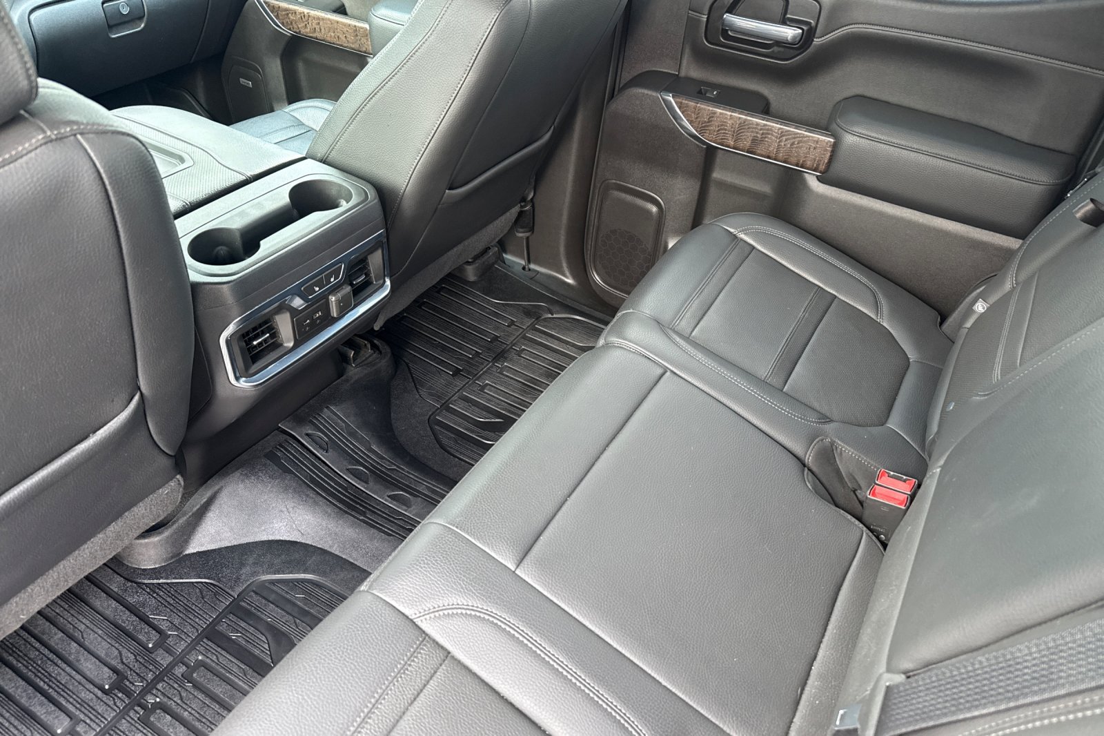Used 2021 GMC Sierra 1500 Denali w/ Denali Ultimate Package AWD/4WD image 13