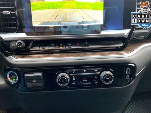 Used 2024 Chevrolet Silverado 2500 LT image 33