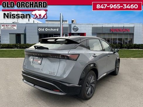 Used 2023 Nissan Ariya AWD image 5