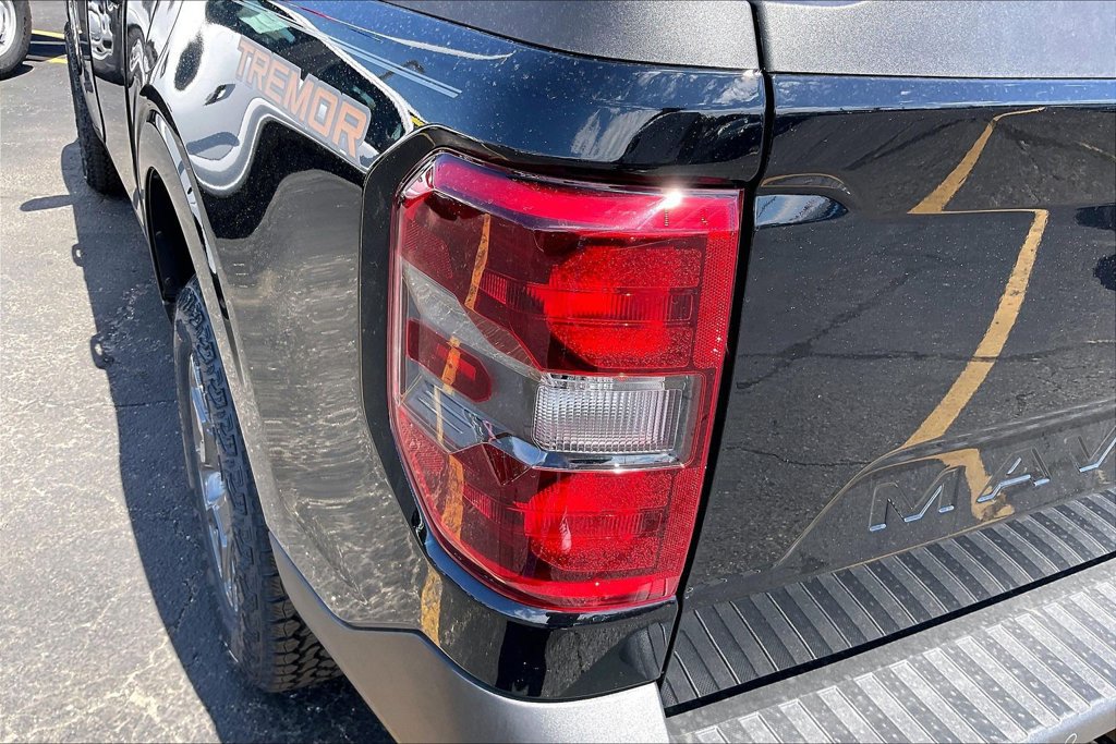 New 2026 Ford Maverick Tremor AWD/4WD image 29
