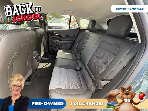 Used 2025 Chevrolet Trax LT FWD image 14