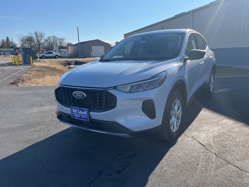 New 2026 Ford Escape Active image 7