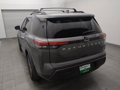 Used 2022 Nissan Pathfinder SV FWD image 6