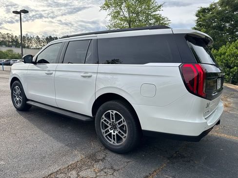 New 2026 Ford Expedition Max Active RWD image 16