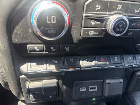 Used 2019 GMC Sierra 1500 Denali AWD/4WD image 28