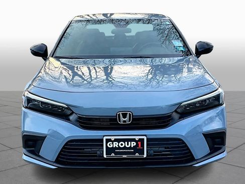 Used 2023 Honda Civic Sport image 4