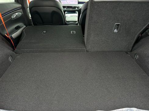 New 2026 Genesis GV70 3.5T Sport Advanced image 15