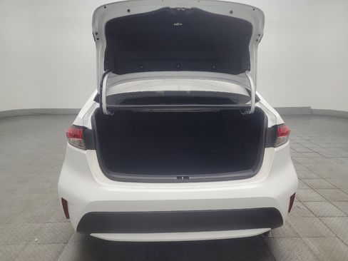 Used 2022 Toyota Corolla LE FWD image 29