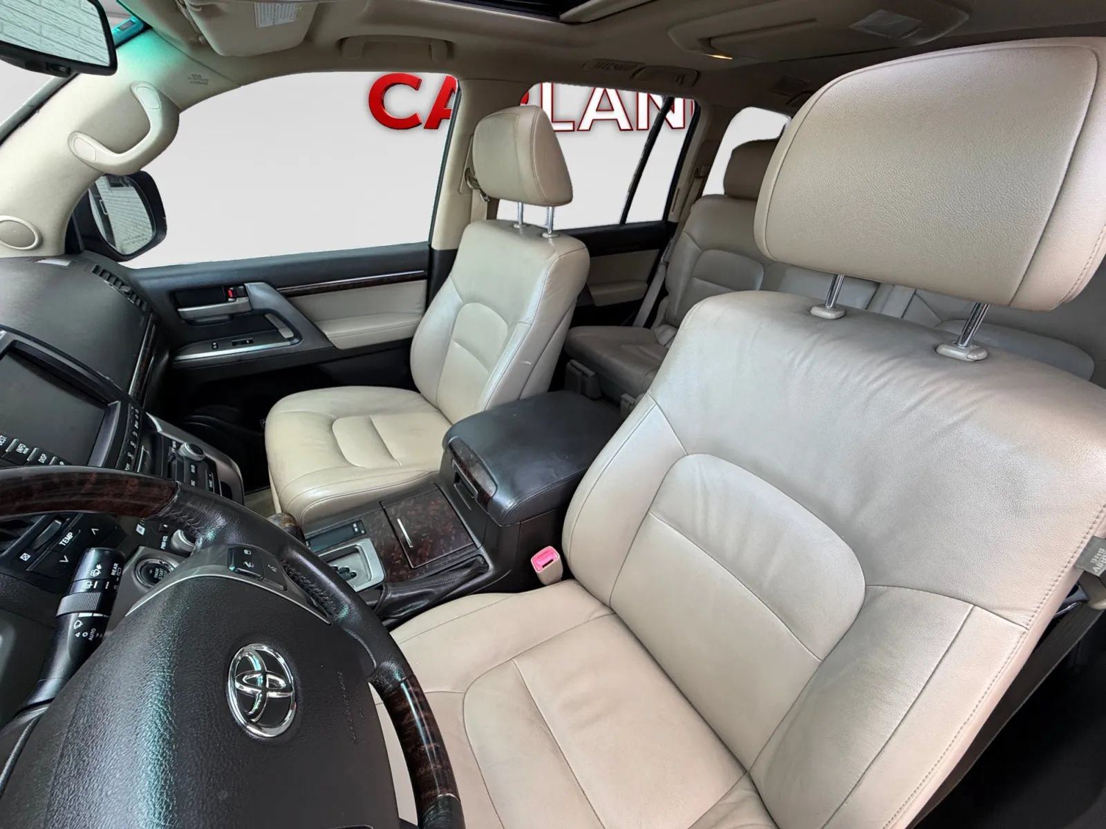 Used 2011 Toyota Land Cruiser w/ Upgrade Pkg AWD/4WD image 13