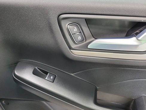 Used 2022 Ford Escape SEL image 29