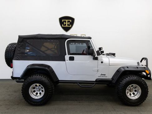 Used 2006 Jeep Wrangler Unlimited image 9