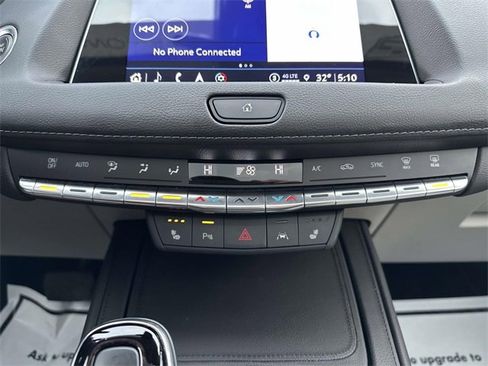 Certified 2023 Cadillac XT4 Premium Luxury w/ Cold Weather Package image 46