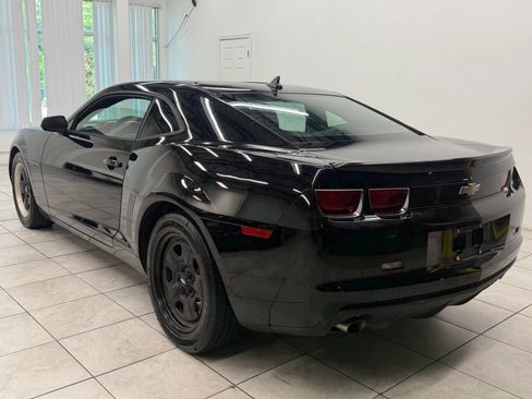 Used 2013 Chevrolet Camaro LS RWD image 13