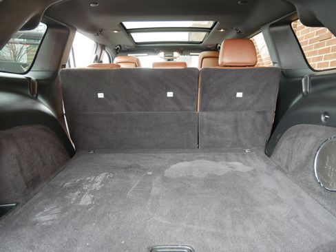 Used 2020 Jeep Grand Cherokee Overland image 11