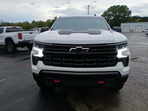 Used 2024 Chevrolet Silverado 1500 LT Trail Boss w/ Convenience Package II AWD/4WD image 13