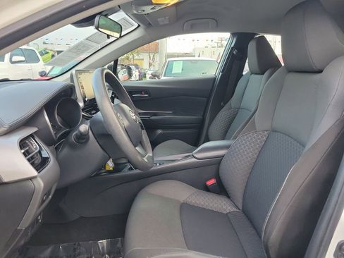 Used 2021 Toyota C-HR LE image 15