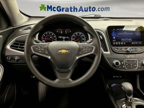 Used 2024 Chevrolet Malibu LT FWD image 6