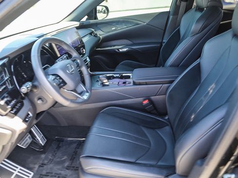 Used 2024 Lexus RX 500h F Sport w/ Convenience Package AWD/4WD image 17