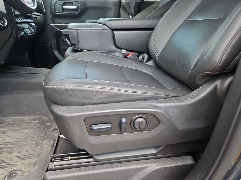 Used 2022 GMC Sierra 1500 SLT AWD/4WD image 16