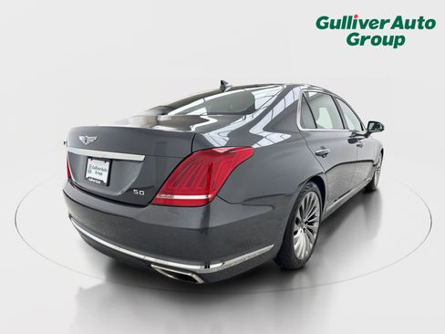Used 2019 Genesis G90 5.0 Ultimate RWD image 8