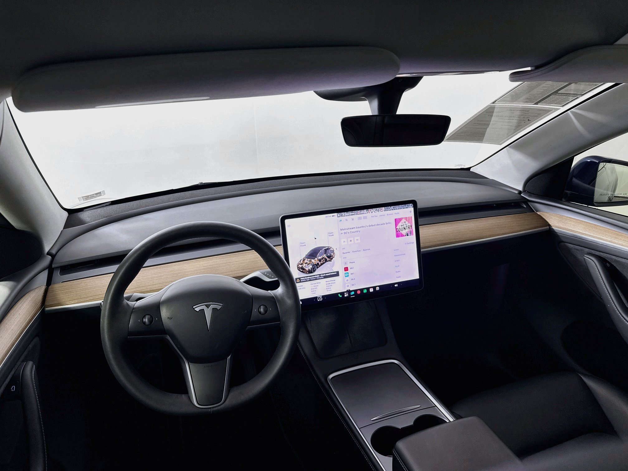 Used 2023 Tesla Model Y Long Range AWD/4WD image 22