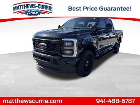 New 2025 Ford F250 Lariat w/ Black Appearance Package image 7