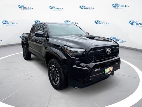 Used 2024 Toyota Tacoma 2WD Double Cab image 7