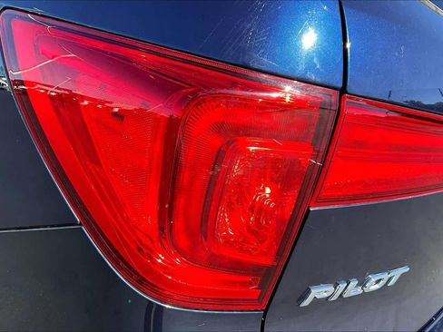 Used 2016 Honda Pilot EX image 28
