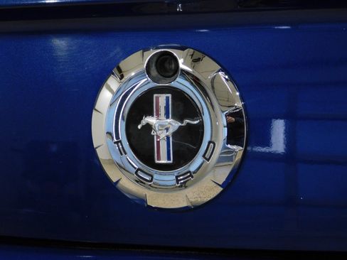 Used 2009 Ford Mustang Coupe image 59