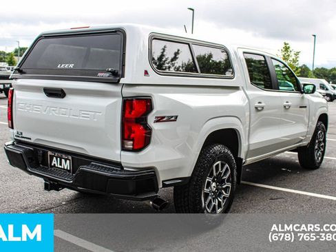 Used 2023 Chevrolet Colorado Z71 w/ Z71 Convenience Package 2 AWD/4WD image 6