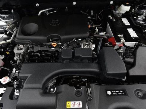 Used 2025 Toyota RAV4 LE FWD image 21