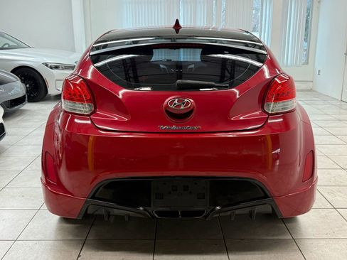 Used 2013 Hyundai Veloster RE:MIX Edition image 8