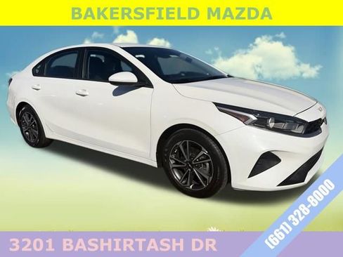 Used 2024 Kia Forte LXS image 7