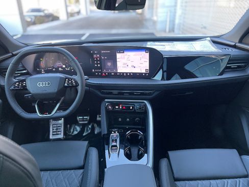 New 2025 Audi SQ5 Premium Plus image 20