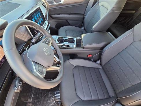 New 2026 Volkswagen Atlas SEL AWD/4WD image 4