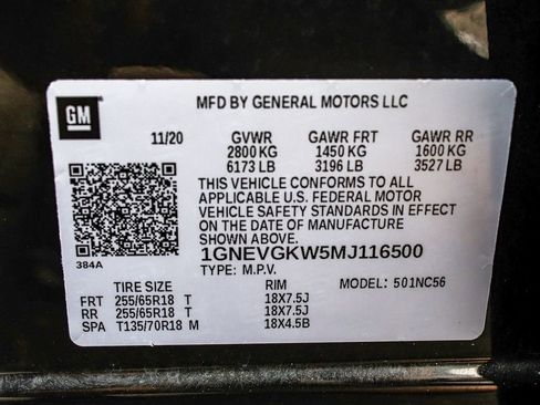 Used 2021 Chevrolet Traverse LT image 14