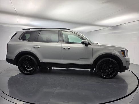 Used 2025 Kia Telluride SX Prestige X-Line image 3