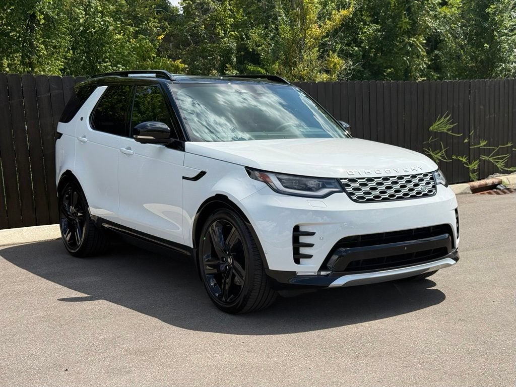 Used 2026 Land Rover Discovery Limited Edition AWD/4WD image 8