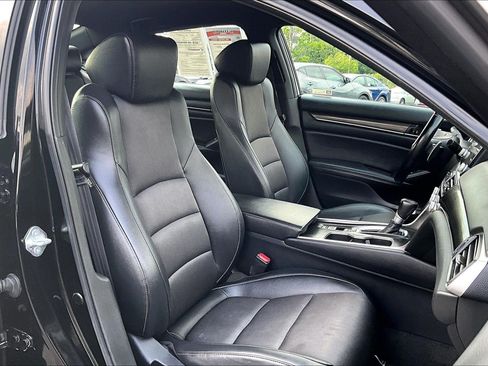 Used 2022 Honda Accord Sport image 7