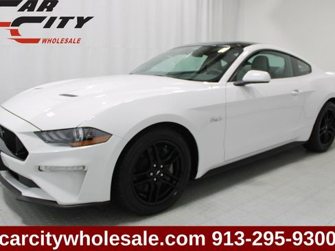 Used 2021 Ford Mustang GT RWD image 1