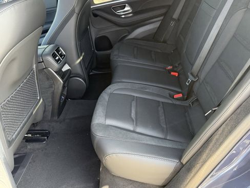 New 2026 Mercedes-Benz GLE 63 AMG S image 28