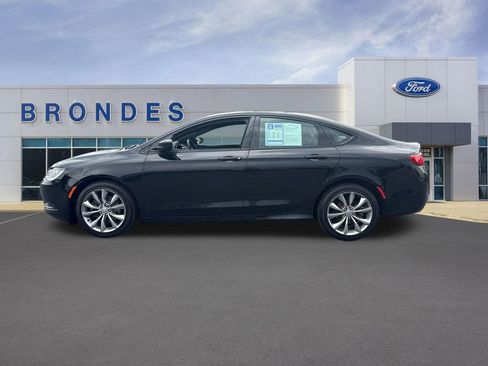 Used 2016 Chrysler 200 S w/ Comfort Group FWD image 1