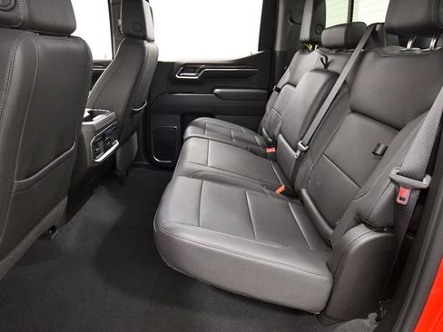 Used 2024 GMC Sierra 1500 Elevation w/ Elevation Premium Package AWD/4WD image 15