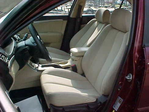 Used 2010 Hyundai Sonata GLS FWD image 13