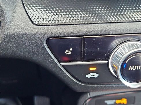 Certified 2024 Honda CR-V EX image 19