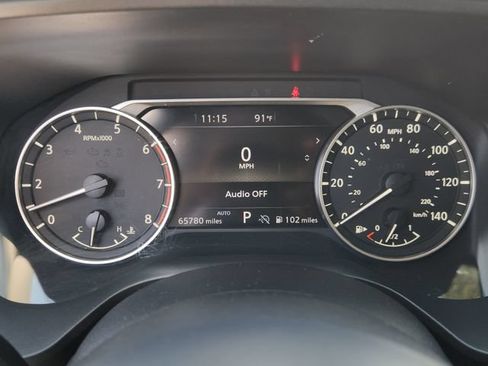 Used 2024 Nissan Rogue SV AWD/4WD image 16