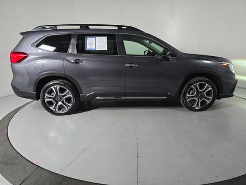 Used 2024 Subaru Ascent Touring image 6